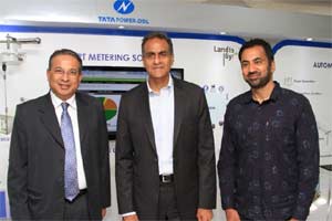Richard Verma, accompanied by other dignitaries, visited Tata Power Delhi Distribution's Smart Grid Lab in Rohini and Tata Power–DDL's grid connected 225 KW Solar Power Plant in the vicinity. (Twitter)