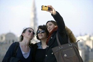 selfie ban, ban on selfie in tourist spots, tourist spots, tourism department