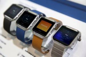 Fitbit blaze, watch review, stylish watches