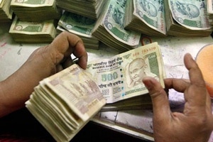 "India only makes the W10 (10 wealthiest) due to its large population. On a per capita basis, the average Indian is quite poor," the report said