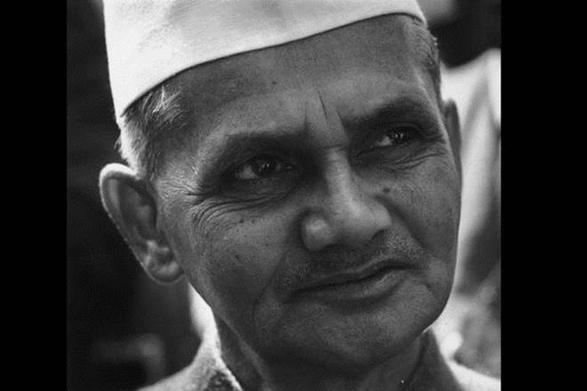 Suresh Prabhu, suresh prabhu resignation, suresh prabhu resignation as railway minister, rail minister suresh prabhu quits, minister who quit as raliways, railways minister who had earlier quit