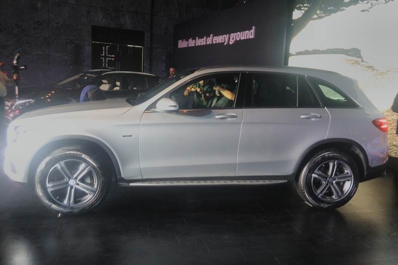 Mercedes SUV, Mercedes SUV GLC, Mercedes SUV GLC launched, Mercedes SUV GLC launched in india, Mercedes SUV GLC price, Mercedes SUV GLC price in india, Mercedes latest car, Mercedes latest car in india, Mercedes cars in india, Mercedes new launch