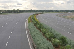 Now zip through DND flyway with dedicated RFID lanes