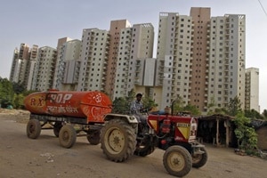 In one of largest property deals in India, Brookfield to buy $1 bn of Hiranandani Group assets in Mumbai’s Powai In one of largest property deals in India, Brookfield to buy $1 bn of Hiranandani Group assets in Mumbai’s Powai