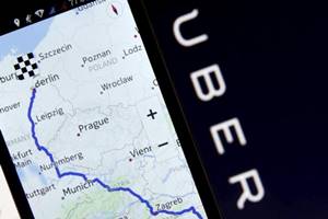 Uber, Uber fingerprint, Uber fingerprint technology, Uber drivers, Eric Holder, Eric Holder uber