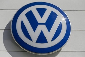 Volkswagen's financial services business has sold a 5 billion rouble ($78 million) bond in Russia to fund its local operations, it said on Tuesday, its first issue in the country's battered debt market in almost two years. (Reuters)