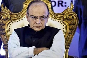 Swamy in his tweet has accused Shaktikanta Das for having a property deal case pending against him for assisting PC swallow Mahabalipuram prime locations.