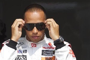 Formula One: Lewis Hamilton beats Nico Rosberg to pole at Canadian GP Formula One: Lewis Hamilton beats Nico Rosberg to pole at Canadian GP