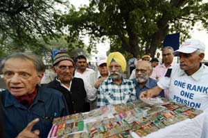 orop, orop news, orop implementation, orop latest news, orop arrear, orop latest news 2016, orop latest news today, orop latest update, orop latest news today, orop latest notification, OROP scheme, orop implementation scheme, orop implementation table, orop tables, orop latest update, one rank one pension, one rank one pension scheme, one rank one pension circular, one rank one pension scheme, one rank one pension scheme latest news, Indian army, Indian army pensions