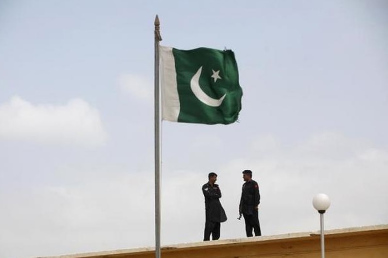 Amul, Amul news, Vijay Mallya, Suresh Prabhu, Indian Railways, Indian railways news, e-commerce industry, ec-commerce inj india, e-commerce industry india, monsoon in india, monsoon 2016, GoAir, GoAir news, GoAir flights, Pakistan