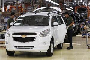General Motors, General Motors cars, General Motors India, Chevrolet beat, Chevrolet cars, spine car, spin car price, spin car chevrolet
