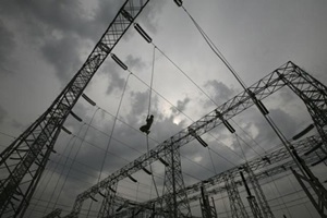 The 4000-MW Sasan UMPP in Madhya Pradesh is an integrated power plant-cum-coal mining project at a single location, involving an invest-ment of over Rs 27,000 crore (Reuters) The 4000-MW Sasan UMPP in Madhya Pradesh is an integrated power plant-cum-coal mining project at a single location, involving an invest-ment of over Rs 27,000 crore (Reuters)