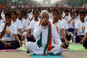 international yoga day, international yoga day updates, yoga day in houston, Pralaya Yoga Studio, Pralaya Yoga Studio news
