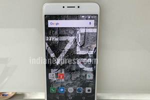 Yu Yunicorn smartphone is equipped with a 13MP rear camera with LED flash and a 5MP front shooter for selfies and is equipped with a fingerprint sensor. (Image source: IE)