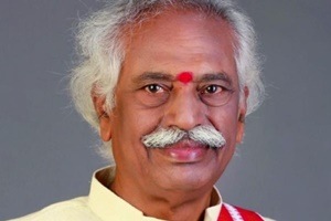 EPFO to invest Rs 13,000 crore in ETFs in FY’17: Labour Minister Bandaru Dattatreya