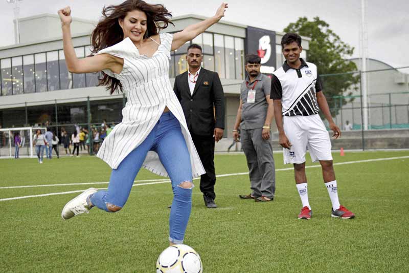 Varun Dhawan, John Abraham, Jacqueline Fernandez, Dishoom, Dishoom promo, Dishoom news, Dishoom Ahmedabad