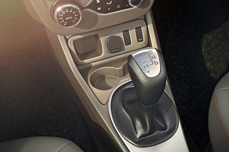 Hyundai Creta AT, Renault Duster AMT, Hyundai Creta AT price, Renault Duster AMT price, Hyundai Creta AT specs, Renault Duster AMT specs, Hyundai Creta AT design, Renault Duster AMT design, Hyundai Creta AT comparison, Renault Duster AMT comparison, car comparison, latest cars, latest cars in india