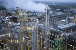 Gulf Oil aims at robust growth; to focus on car segment Gulf Oil aims at robust growth; to focus on car segment