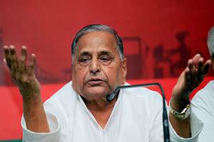 "SP has ensured honour to poor, women and backward after struggle. It is the miracle of SP policies that people from a common family became minister," he said. (PTI) "SP has ensured honour to poor, women and backward after struggle. It is the miracle of SP policies that people from a common family became minister," he said. (PTI)