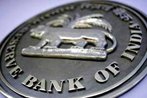 In case of bulk exchange, banks can levy service charges. If the tendered value is above Rs 50,000, banks are expected to take the usual precautions, RBI said. (Reuters)