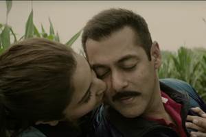 Salman Khan starrer Sultan box office collections are still thriving and they are getting a booster shot on the weekend, not very big, but big enough to ensure the film nears or surpasses other movies' record - it will cross the Rs 250-cr mark on Sunday.