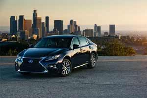 Toyota to launch Lexus in India in 2017, hybrids could lead