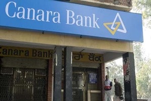 Canara Bank, Kotak Bank cut lending rates by up to 0.1 per cent Canara Bank, Kotak Bank cut lending rates by up to 0.1 per cent