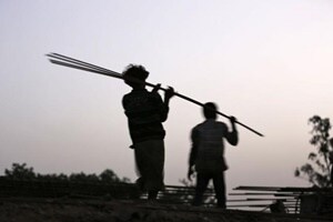 The Jan-Dhan seeks to demolish the barrier that exists in accessing the organised channels of finance by opening hassle free accounts for the poor. (Reuters)