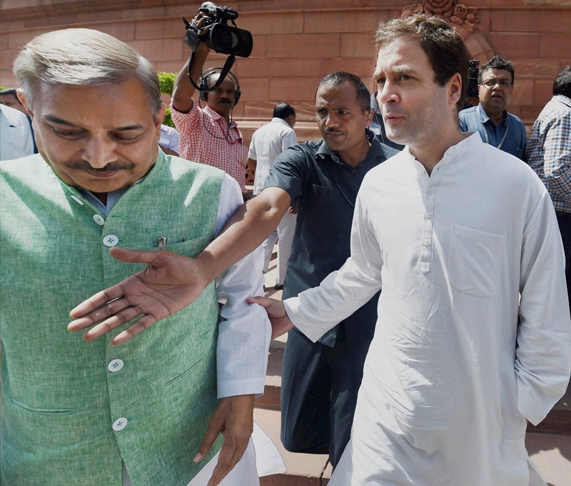 Rahul Gandhi sleeps, Rahul Gandhi news, Rahul Gandhi sleeping, Rahul Gandhi lok sabha