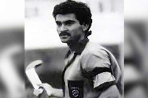 Mohammed Shahid, who was the captain of the Indian Hockey team in 1985-86, was admitted to SSL Hospital at BHU when he complained of pain in the stomach. After his health detoriorated, he was moved to Medanta Mendicity Hospital in Gurgaon.