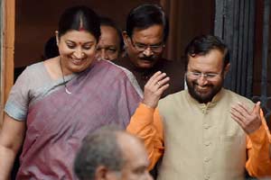 Smriti Irani replaced as HRD Minister, trends globally on Twitter