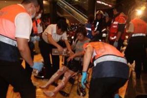 At least 21 people reported injured after a commuter train moving nearby Songshan Railway Station exploded and burst into flames on Thursday night, reported Focus Taiwan. At least 21 people reported injured after a commuter train moving nearby Songshan Railway Station exploded and burst into flames on Thursday night, reported Focus Taiwan.