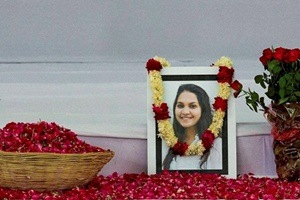 Her friends and teachers appealed to the crowd to remember her for all her accomplishments and friendships, not for her brutal death. (PTI) Her friends and teachers appealed to the crowd to remember her for all her accomplishments and friendships, not for her brutal death. (PTI)