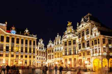 The guide is a complete tool with practical information regarding accessibility of hotels, restaurants, shopping centres and centres for leisure The guide is a complete tool with practical information regarding accessibility of hotels, restaurants, shopping centres and centres for leisure