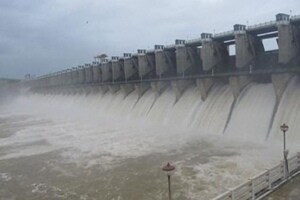 The apex court will hear the plea on September 2. Karnataka Chief Minister Siddaramaiah yesterday said that the state will not be able to share Cauvery River's water with Tamil Nadu as the rainfall deficit has left the state in acute water crisis. (Source: PTI)