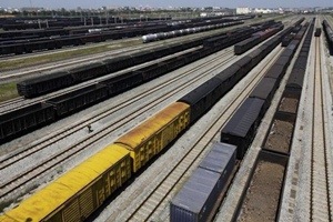 Railways' ambitious plan to acquire 9000 high horse-power (HP) locomotives from Japan for hauling double stack containers on the Western DFC has come to a dead end with no further progress for more than last seven months. (Reuters)