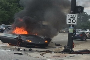 The driver was fortunately pulled out of the car by bypassers and pedestrians just in time as a few seconds after him being pulled out, the car caught fire (Twitter)