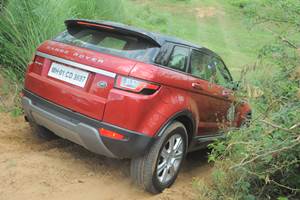 Volvo S60 Cross Country: A sedan that acts like an SUV Volvo S60 Cross Country: A sedan that acts like an SUV