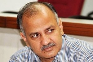 delhi health scare, delhi dengue, delhi dengue cases, delhi chikungunya, manish sisodia, delhi chikungunya deaths, delhi dengue toll