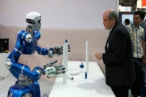In a world first, doctors have used a robot to operate inside the eye and restore sight of a 70-year-old man in the UK. (Reuters)