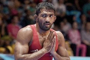 yogeshwar dutt rio olympics, rio olympics yogeshwar dutt reply to salman khan fans