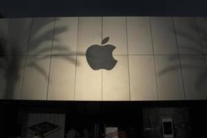 As iPhone sales growth slows, Apple is teaming up with a handful of builders and using these kinds of test beds to inch its way into the market for Internet-connected home furnishings, a nascent field that has attracted rivals like Alphabet Inc.’s Google and Amazon.com Inc. (Reuters) As iPhone sales growth slows, Apple is teaming up with a handful of builders and using these kinds of test beds to inch its way into the market for Internet-connected home furnishings, a nascent field that has attracted rivals like Alphabet Inc.’s Google and Amazon.com Inc. (Reuters)