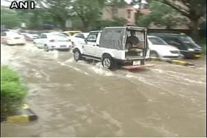 delhi, delhi rains, delhi traffic, delhi traffic jams, gurugram floods, delhi floods, delhi water logging, delhi traffic, delhi traffic police