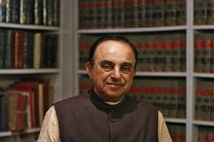 “He is a major coward and making u-turns is his second nature. I think that he has absolutely no political future and he should just quit from politics to save the future of Congress. Not even sure if he tweeted it himself, it was probably someone from his office,” Swamy told ANI here with reference to Rahul reigniting the ongoing debate over his comment that the Rashtriya Swayamsevak Sangh (RSS) was responsible for the assassination of Mahatma Gandhi. (Reuters)