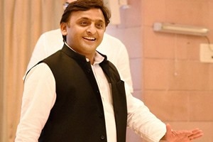Calling Rahul Gandhi a close ally, Akhilesh Yadav said, "if he has said so (khoon ki dalali), then he must have said so with some understanding." (PTI)