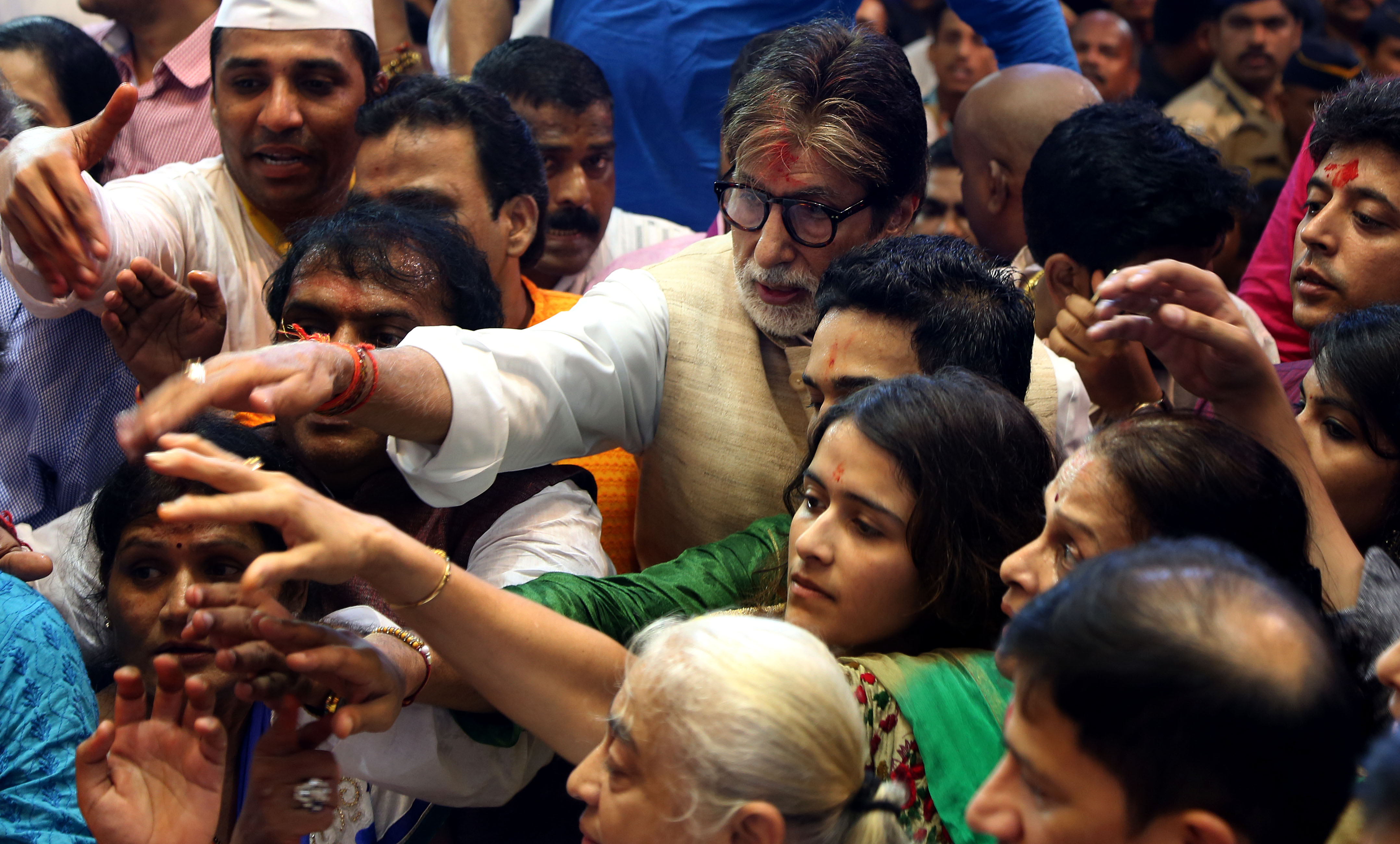 Ganesh Chaturthi, Ganesh Chaturthi images, ganesh chaturthi 2016, amitabh bachchan, amitabh bachchan lalbaugcha raja, amitabh bachchan ganpati festival, ganesh chaturthi photos, lalbaugcha raja, lalbaugcha raja images, lalbaugcha raja photos, lalbaugcha raja 2016, ganesh chaturthi preparation, ganesh chaturthi 2016 images, ganpati, lalbaug cha badsha, ganpati festival, ganpati festival 2016, ganpati bappa, ganpati bappa morya, ganpati aarti, ganpati images, Lord Vinayaka, Ganeshji, Ganpatiji, Vinayak, ganesh chaturthi celebration, ganesh chaturthi decoration, ganesh chaturthi 2016 photos, ganesh chaturthi mumbai, ganesh chaturthi mumbai 2016