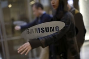 Samsung Electronics Co Ltd said on Tuesday it will compensate component suppliers for the discontinued Galaxy Note 7 smartphones and consider giving them orders for other models to cushion the blow. (Reuters) Samsung Electronics Co Ltd said on Tuesday it will compensate component suppliers for the discontinued Galaxy Note 7 smartphones and consider giving them orders for other models to cushion the blow. (Reuters)