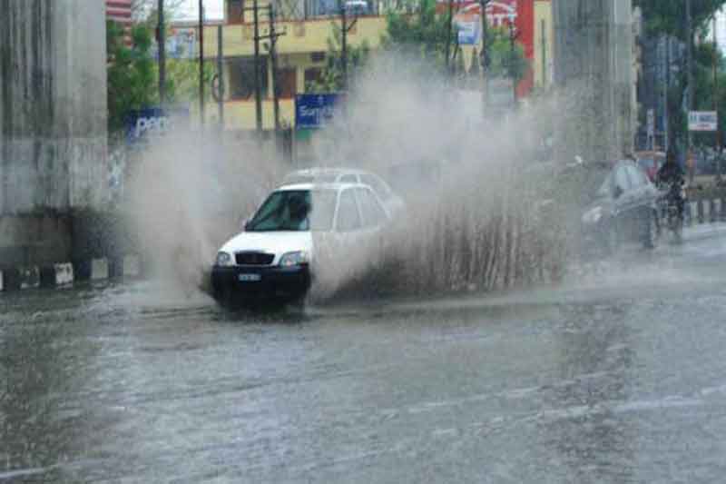 hyderabd rain, telangana rain, andhra pradesh rain, heavy rain in hyderabad, heavy rain in andhra pradesh, heavy rain in guntur district, rain in andhra pradesh, rain in hyderabad, rain in telangana, rain in telangana today, andhra pradesh rain news, rain in andhra, hyderabd rain news, telangan rain news, rain in telangana today, hyderabad rain latest news, hyderabad news, telangana news, Andhra Pradesh News, India News