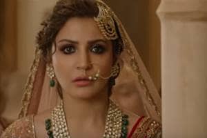 Ever since the film's teaser was released, the chemistry was evident so much so that the film's parallel lead Anushka Sharma was thrown out of the limelight. (Source: YouTube) Ever since the film's teaser was released, the chemistry was evident so much so that the film's parallel lead Anushka Sharma was thrown out of the limelight. (Source: YouTube)