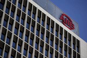 Mongolia will pitch a number of railway projects to the China-initiated Asian Infrastructure Investment Bank (AIIB), an adviser to the government told Reuters, as the crisis-hit nation tries to attract investment and boost trade. (Reuters)